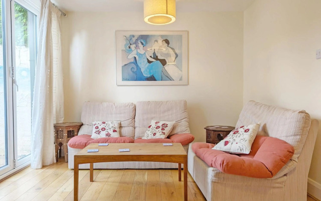 Leaview, Midhurst