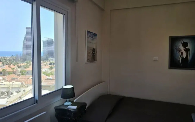 152 LIM - Stay Perfect View Apartment