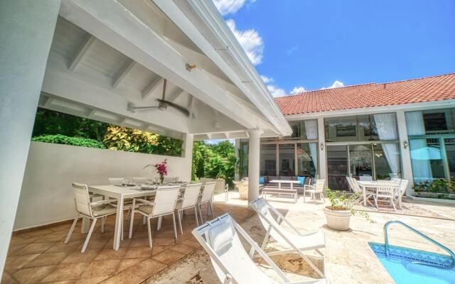 Private Two-Storey Villa with Pool