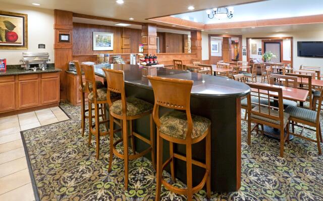 Staybridge Suites Lubbock - University Area by IHG