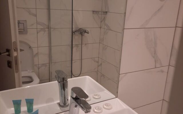 Alma Elegant rooms