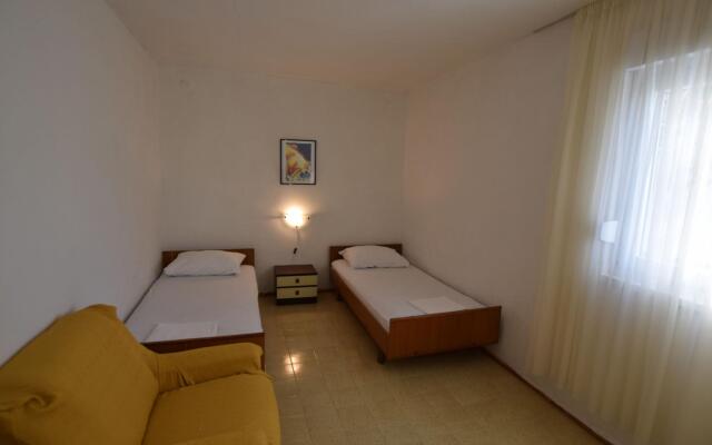 Spacious apartment with terrace,200 m distant from the beach !