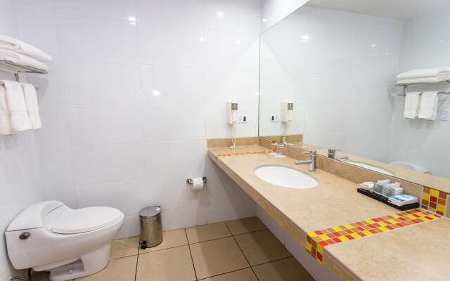 Wyndham Costa del Sol Pucallpa