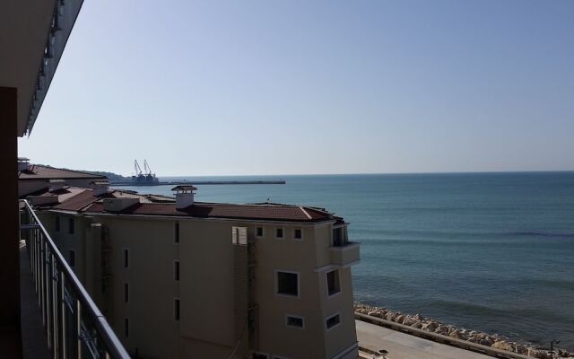 HPM Black Sea Princess Apartments