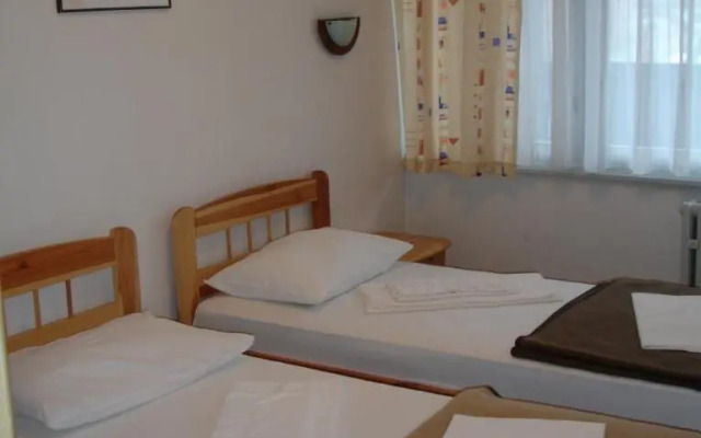 Hotel Bijela Ruza