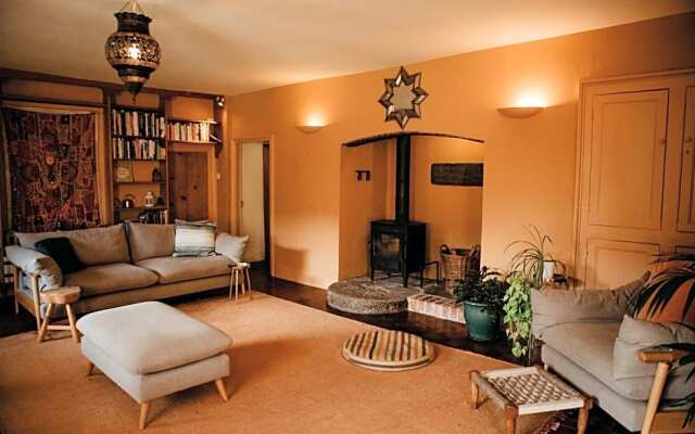 Holwell Holistic Retreat