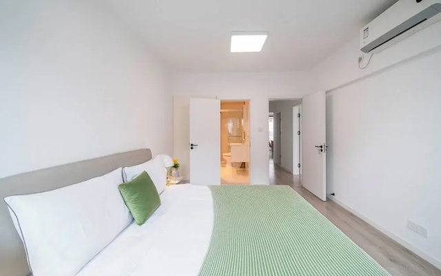 Tyms Parisian 2BR APT  Paris Classic
