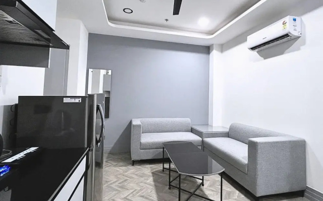 BedChambers Serviced Apartment, Golf Course, Gurgaon