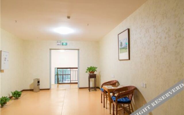 Oyo Zhuji Hi Wave Hotel