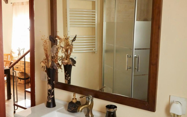 Amazing Vila close to Sitges, jacuzzi, swimming pool & exellent views