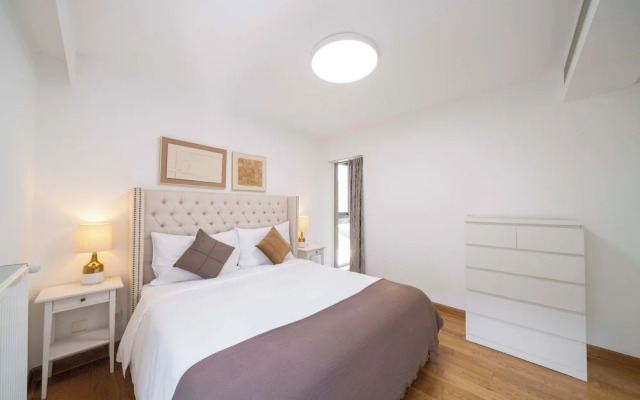 Tyms 3BR 2BA Apt Near Metro