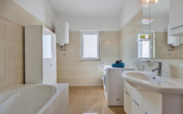 Stunning Home in Galizana With Wifi and 3 Bedrooms