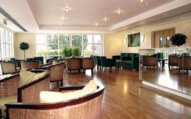 Regency Park Hotel