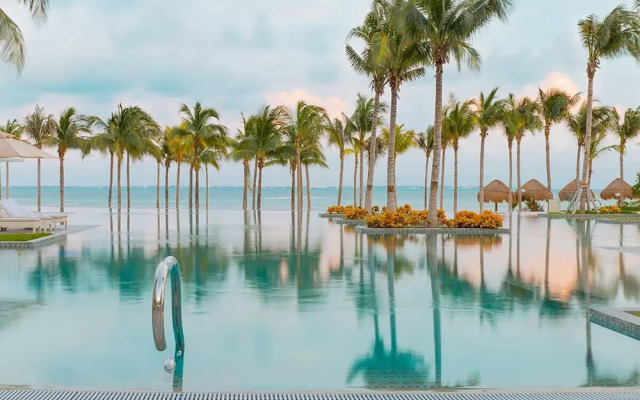 2BR Oceanview Suite Garza Blanca Cancun