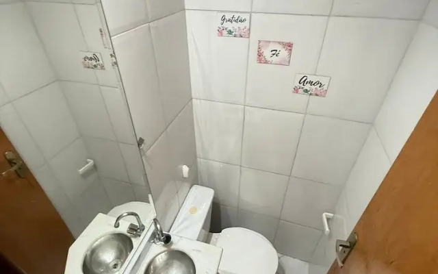 Pé na Areia Praia da Guilhermina V