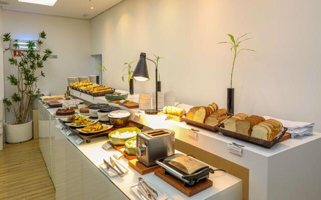 Best Western Plus Richmond Hill Inn