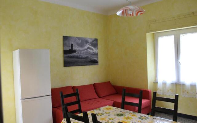 Appartamento 50mt dal mare e dalla stazione