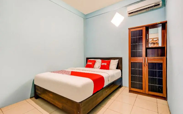 Guest House Parangtritis by OYO Rooms