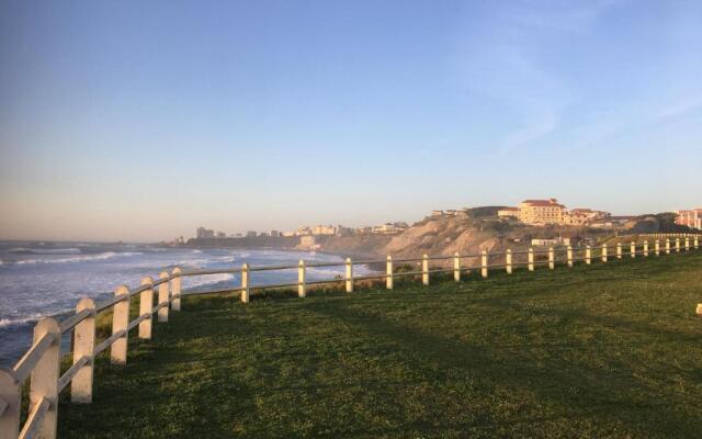 Studio sur la plage vue mer piscine Biarritz