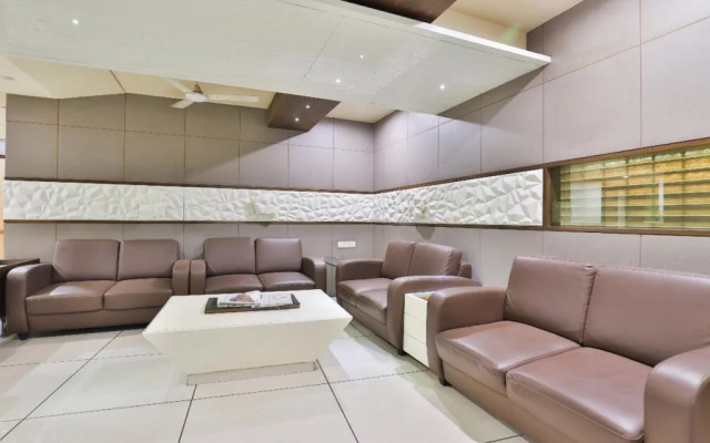Hotel Akash