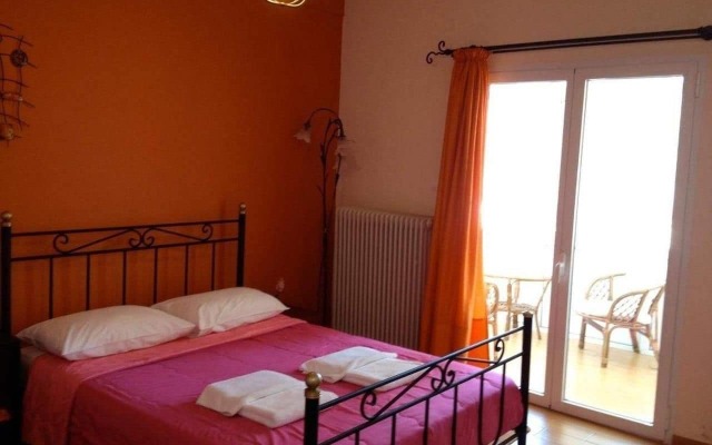 Exarchos Guest House