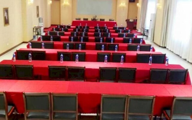 Vienna Hotel (Shanghai Minhang Qibao Zhongyi Road)