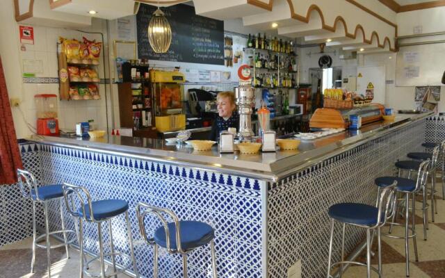Hostal Restaurante El Cruce