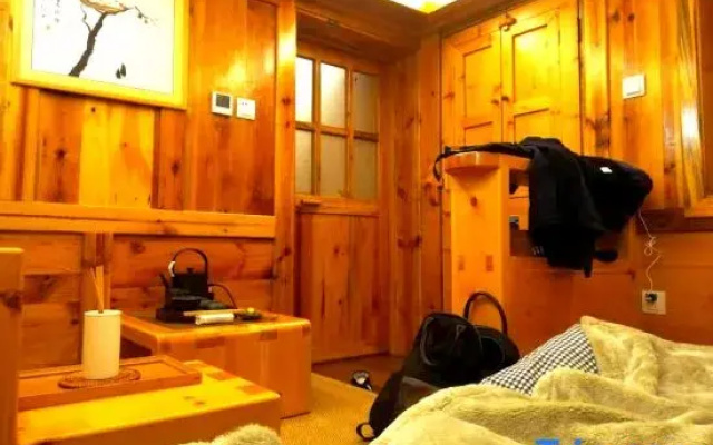 Yuxi Qingyun Shangju Homestay (Nie'er Former Residence)