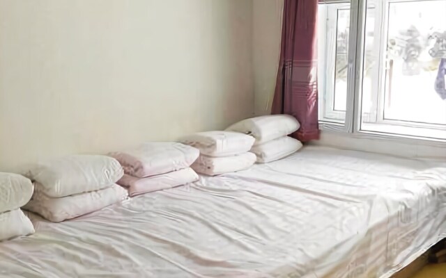 Wuchang Xuegu Another Home Hotel