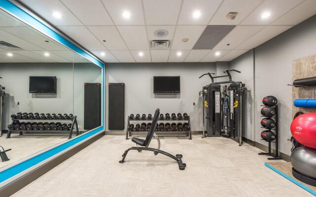 Crowne Plaza Suites Arlington by IHG