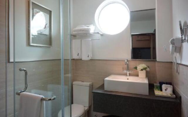 Youran Hotel