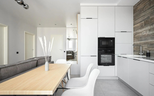 Apartments on Golovnina Boulevard 3k1