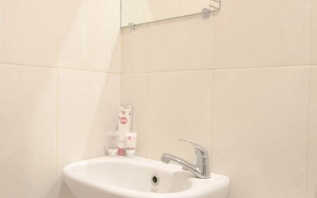 Stay At H by OYO Rooms