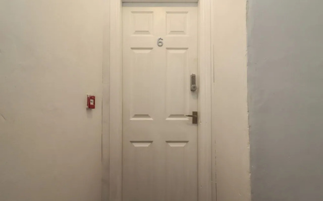 Room 6 Studio 2nd Floor