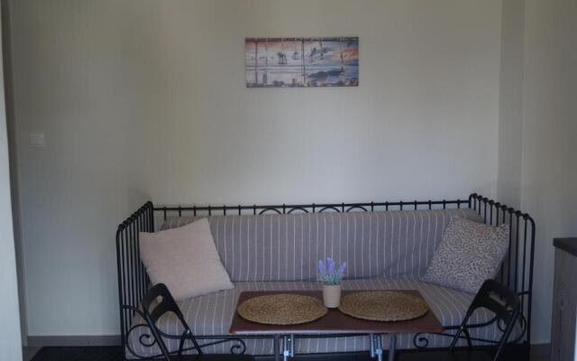 Sea Side Apartment