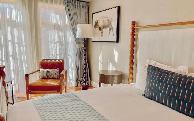 Zane Grey Pueblo Hotel