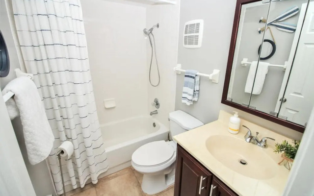 Ponce de Leon Towers 703