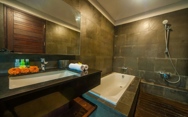 Tirta Villa