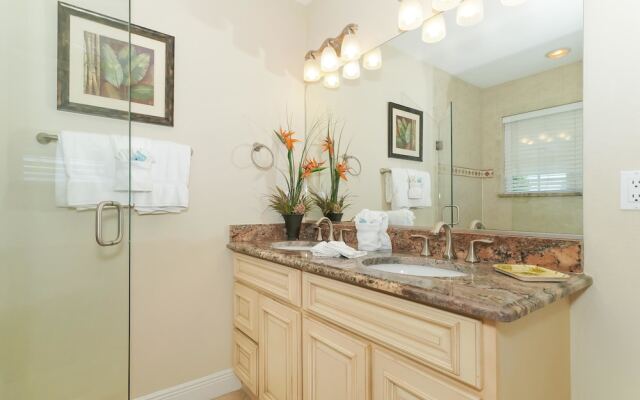 Island Retreat Apartment 4