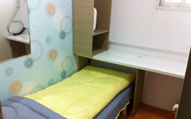 Songpa Hostel