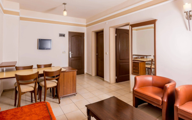 Julian Forest Suites