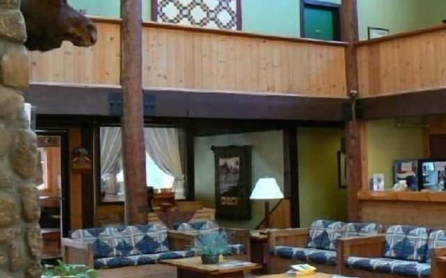 Snowy Owl Inn And Resort