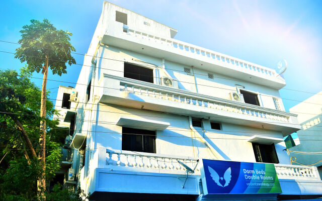 Vedanta Wake Up - Pondicherry, Auroville Beach