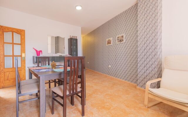 Tree Bedroom Apartament Near Santa Cruz