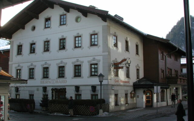 Hotel Bernhard am See