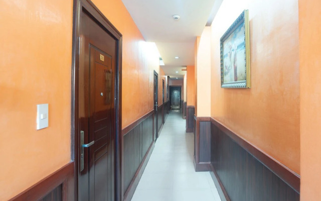 Oyo 159 San Remigio Pensionne Suites