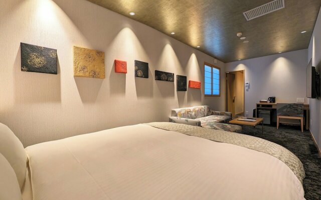 Rashiku Kanazawa