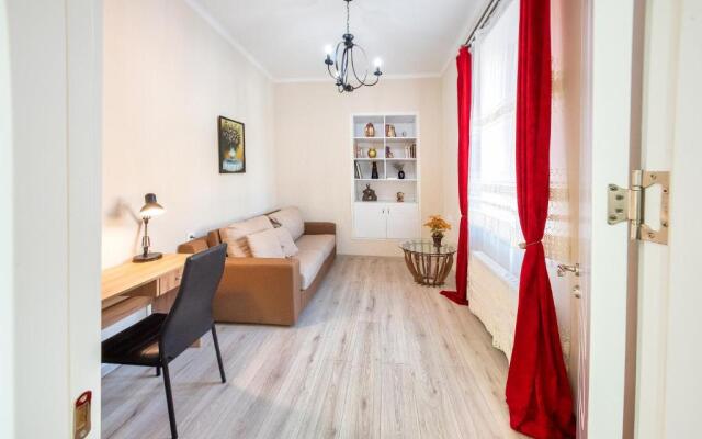 H&B apartments Izashvili