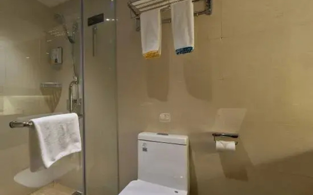 City Comfort Inn Hotel (Liuzhou Wuling Liutai Road)