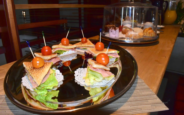 Square Small Luxury Hotel - Providencia